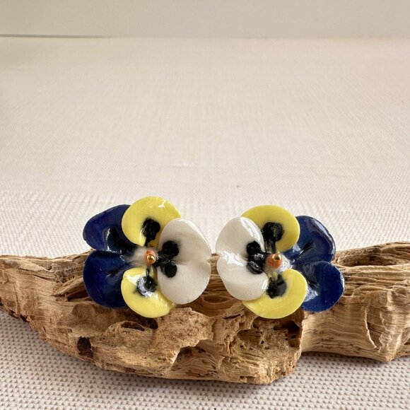 Porcelain Pansy Earrings For Pierced Ears Blue Yellow White Floral Design .75" - Picture 5 of 6